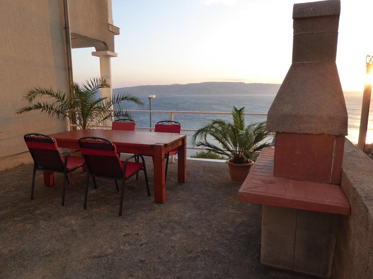 Apartment Ana Сень Экстерьер фото